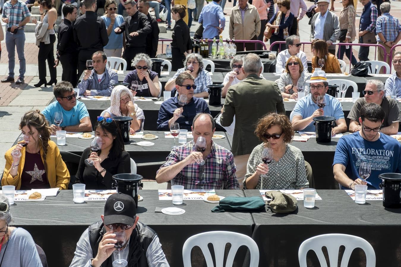 Fotos: Cata del sábado por la mañana en la feria &#039;Valladolid, Plaza Mayor del Vino&#039;