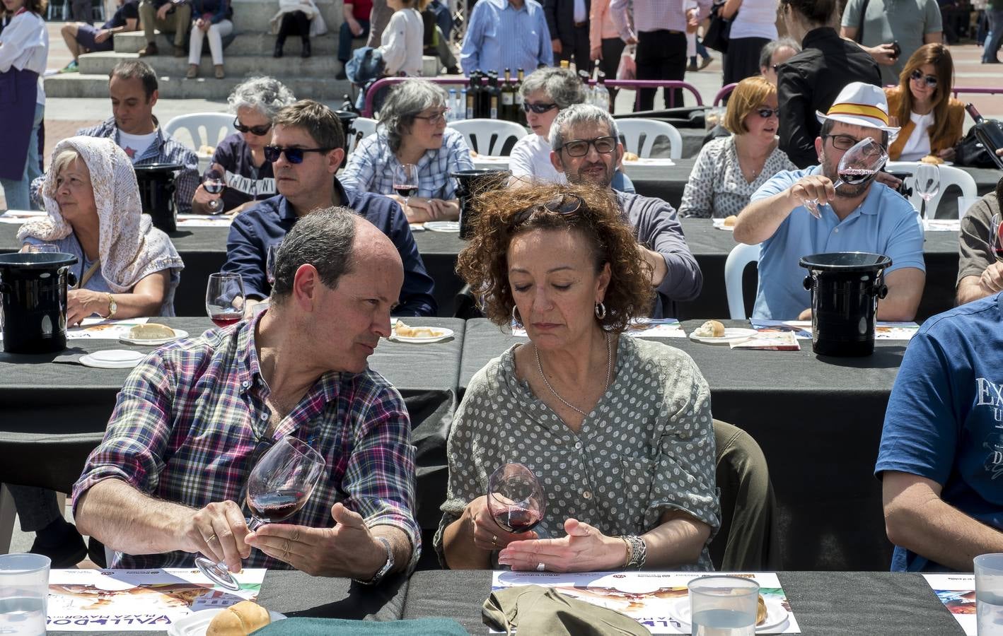 Fotos: Cata del sábado por la mañana en la feria &#039;Valladolid, Plaza Mayor del Vino&#039;