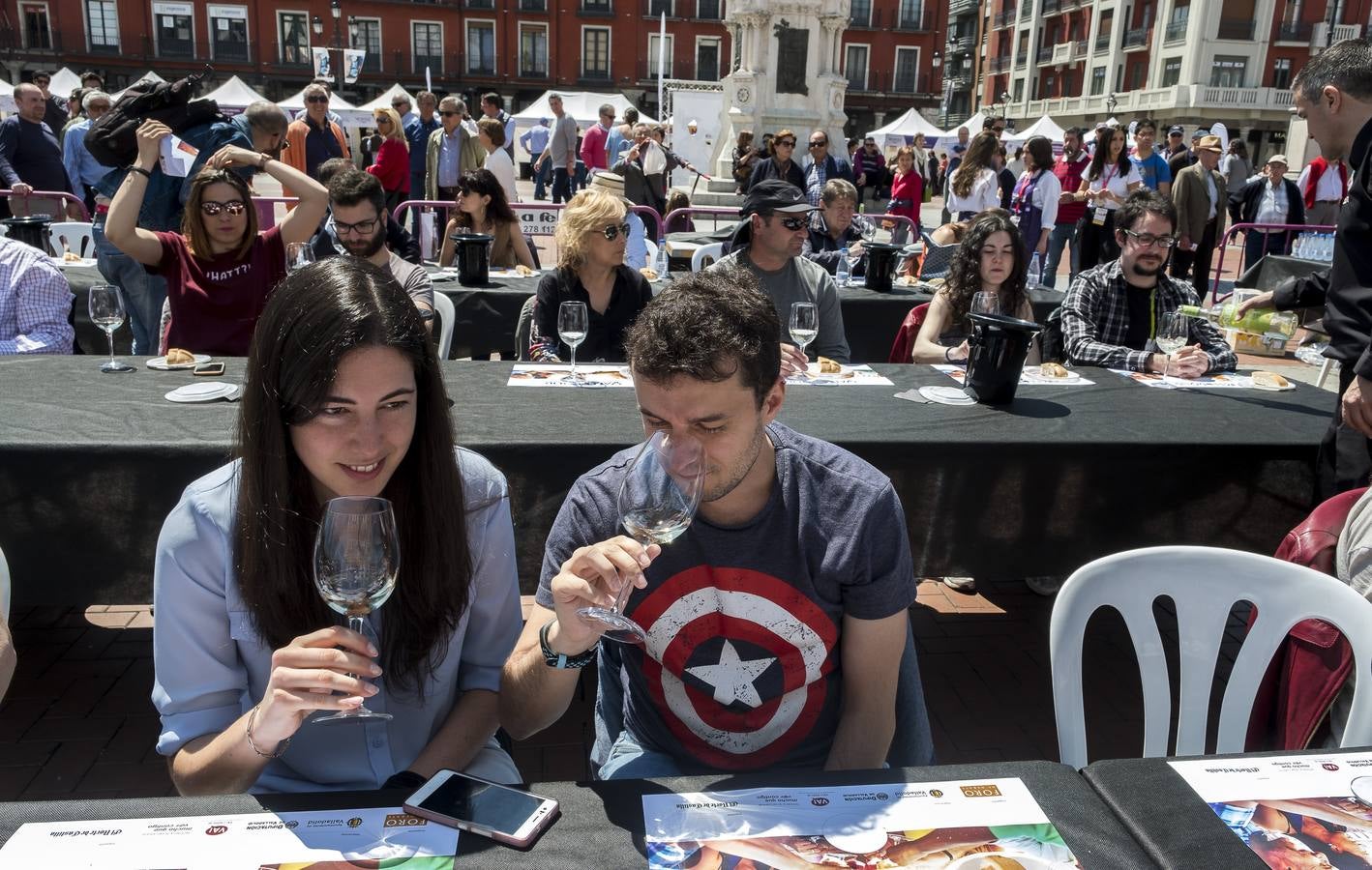 Fotos: Cata del sábado por la mañana en la feria &#039;Valladolid, Plaza Mayor del Vino&#039;