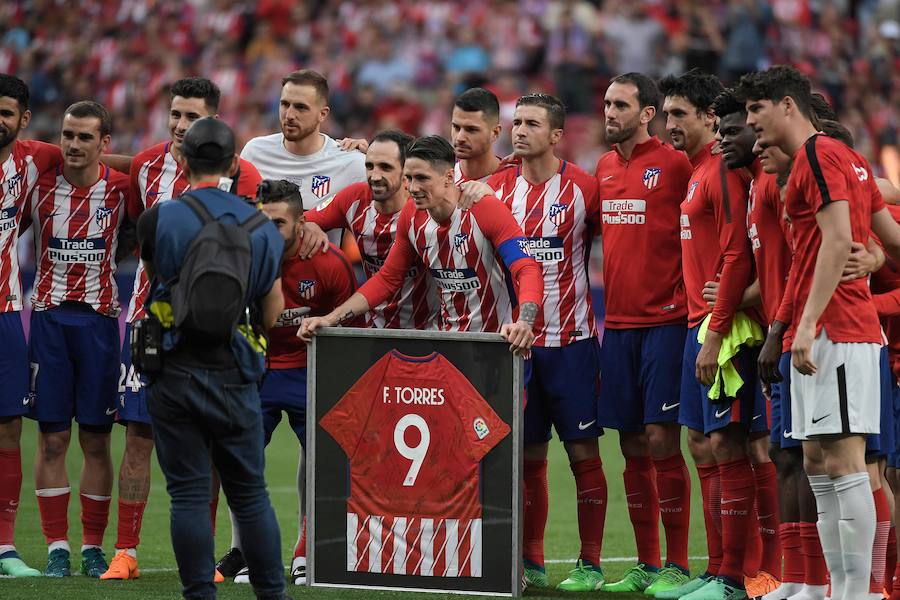 El delantero del Atlético de Madrid puso punto final a toda una vida como rojiblanco, y el Wanda Metropolitano quiso engrandecer su leyenda con un homenaje para el recuerdo.