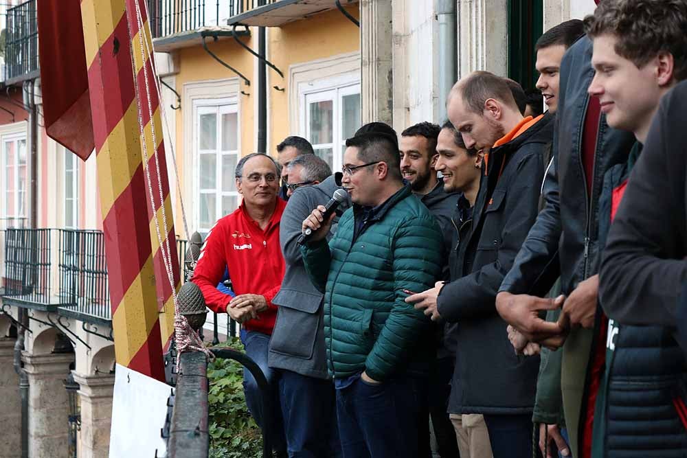Fotos: El San Pablo se despide de su afición desde el Ayuntamiento