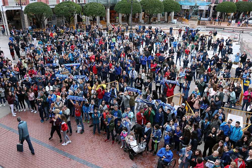 Fotos: El San Pablo se despide de su afición desde el Ayuntamiento