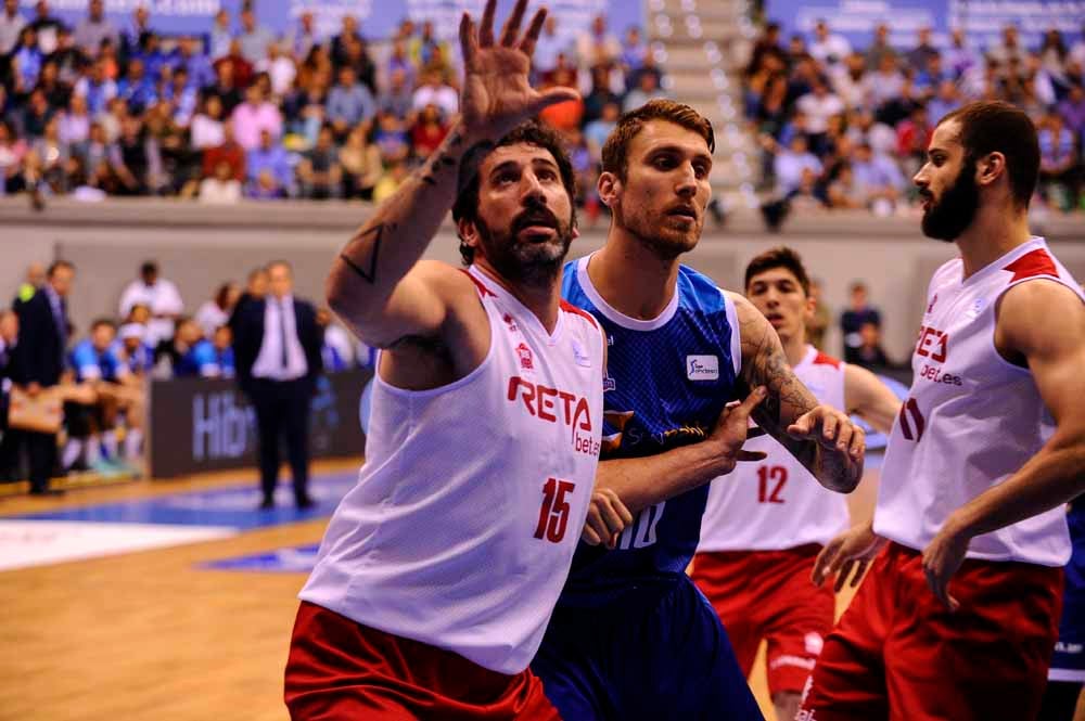 Fotos: Las mejores imágenes del San Pablo RETAbet Bilbao Basket