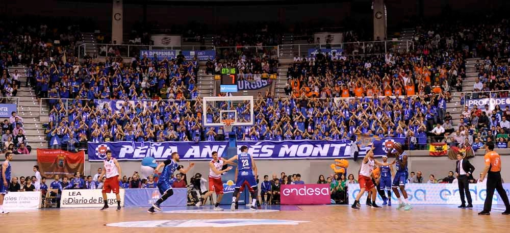 Fotos: Las mejores imágenes del San Pablo RETAbet Bilbao Basket