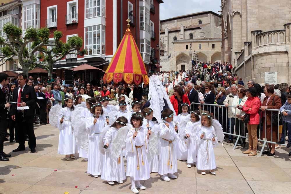 Fotos: En imágenes la procesión del Corpus Christi