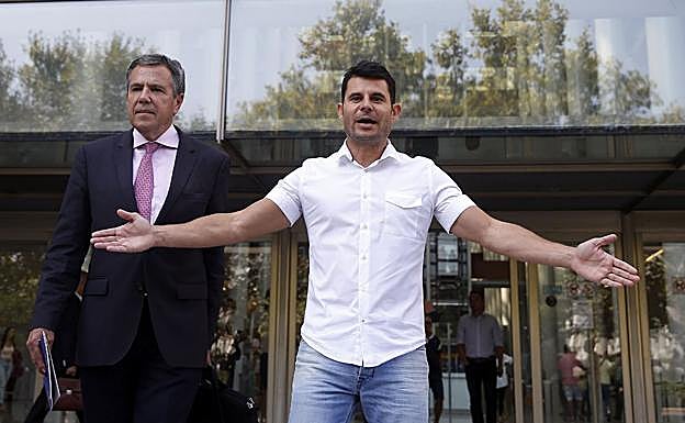 Javier Santos, supuesto hijo de Julio Iglesias. 