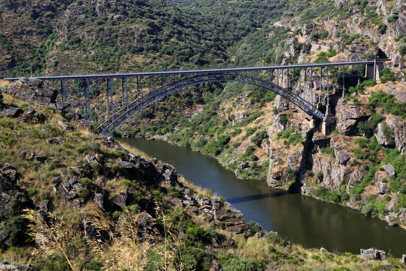 Puente de Requejo, en Pino del Oro (Zamora).
