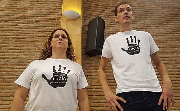 Los padres de la pequeña Lucía.