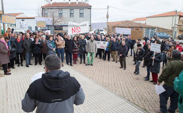 Imagen de una manifestación en Pozuelo de Tábara (Zamora)