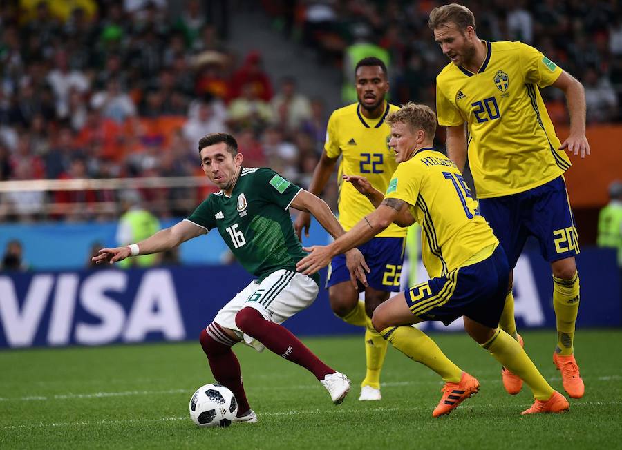 Suecia se impuso por 0-3 a México en el encuentro correspondiente a la tercera jornada del grupo F. La derrota de Alemania ante Corea del Sur dio el pase a ambas selecciones para octavos. 