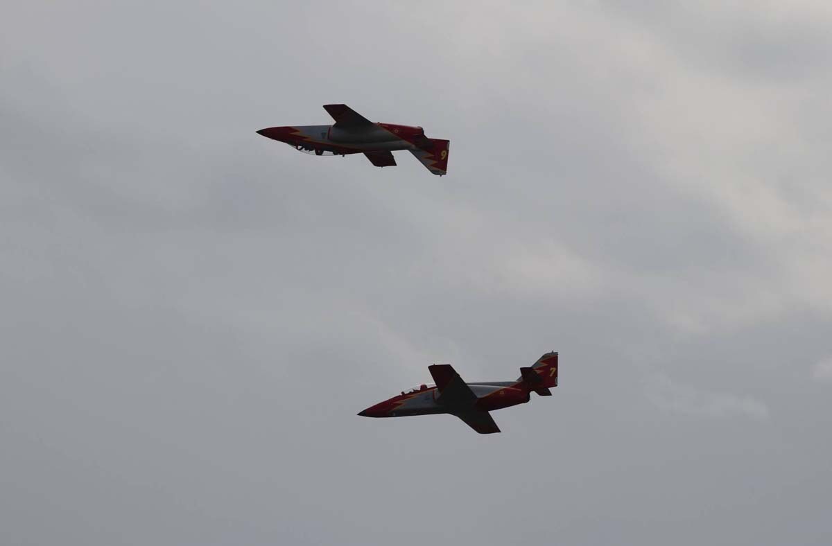 Fotos: Exhibición de la Patrulla Águila en Burgos