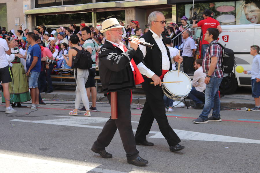 Fotos: Cabalgata de las fiestas de San Pedro y San Pablo