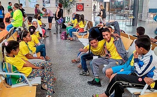 Comienzan las 'Vacaciones en Paz' para seis niños saharauis en la provincia