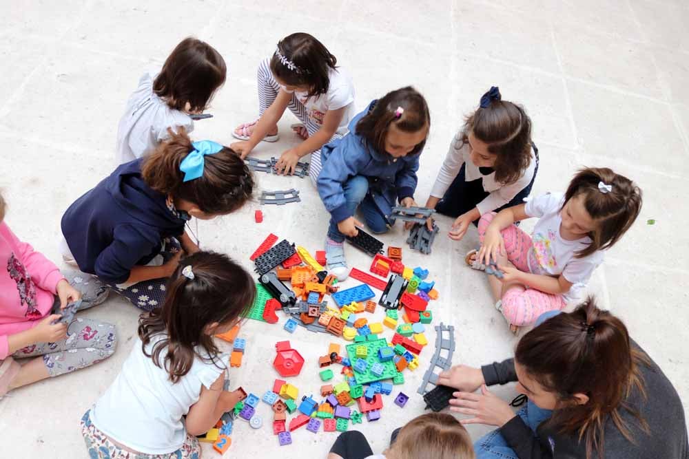 Fotos: Así han trabajado los niños en los talleres de Robotix