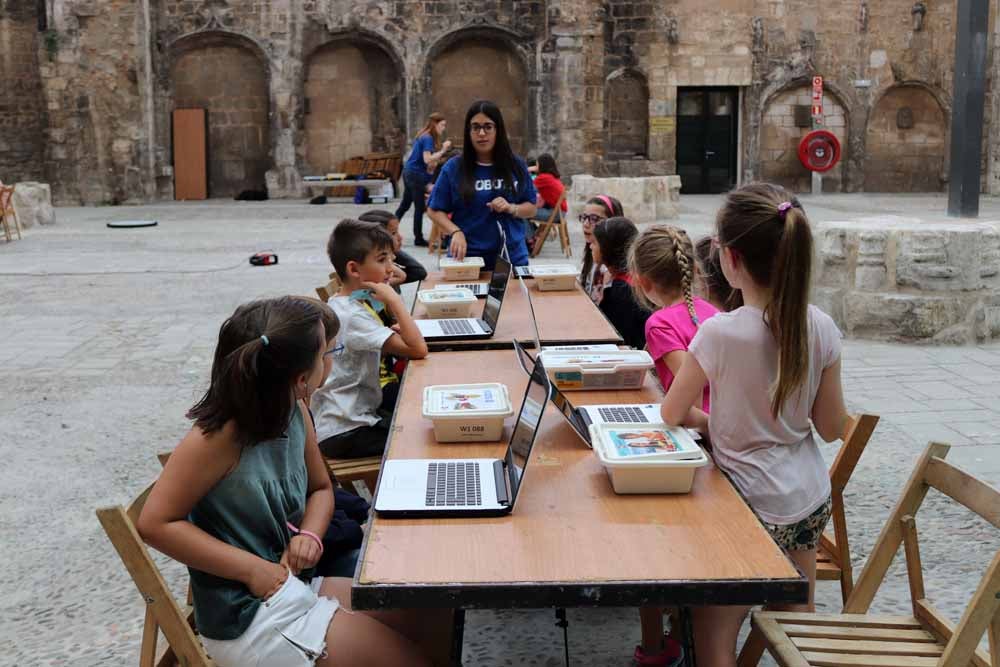 Fotos: Así han trabajado los niños en los talleres de Robotix