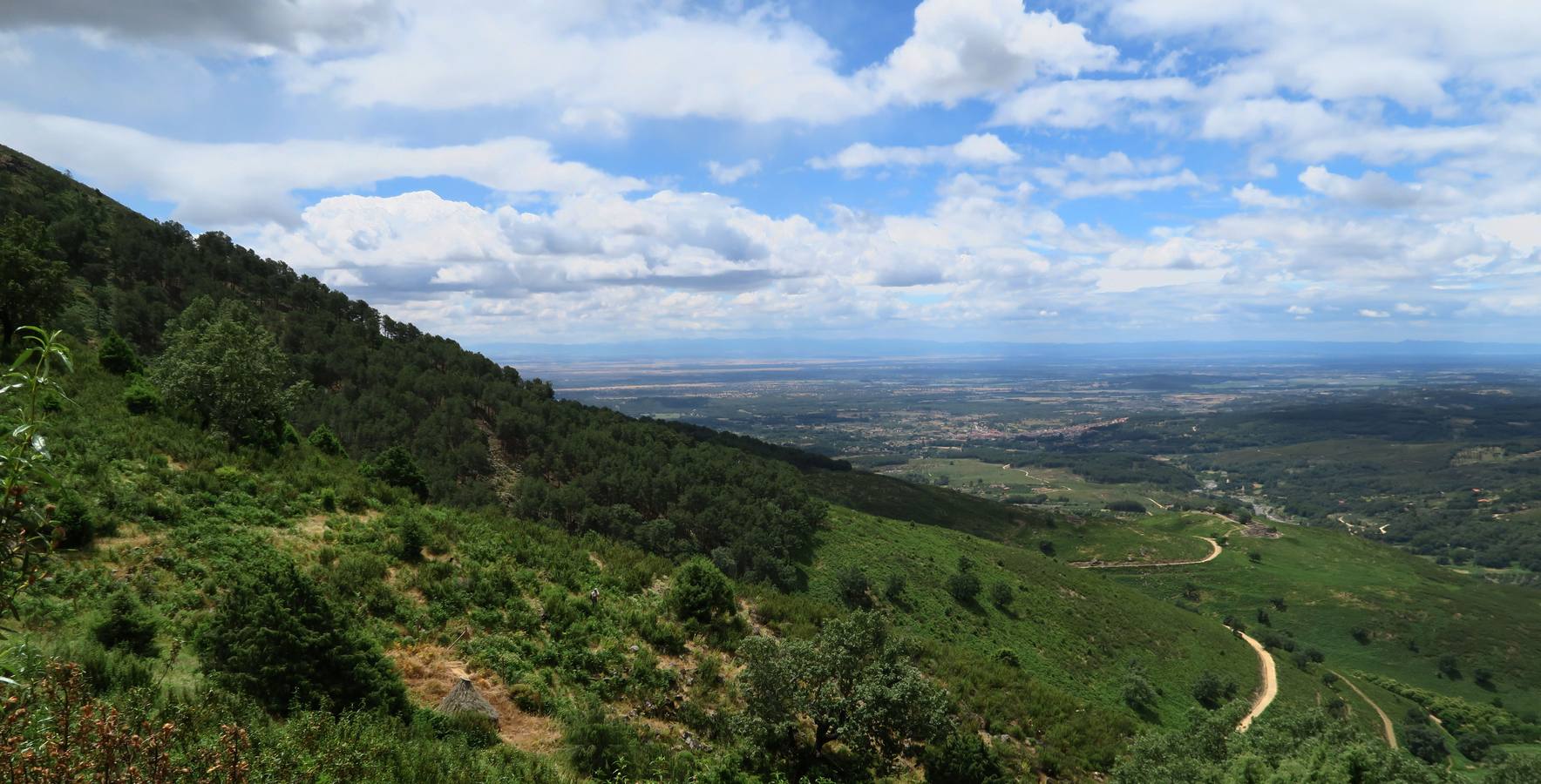 Paisaje de Gredos desde la majada de Braguillas de el Raso de Candeleda.