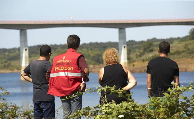 La Guardia Civil investiga si el hombre desaparecido en la presa salmantina de Irueña hacía 'puenting'