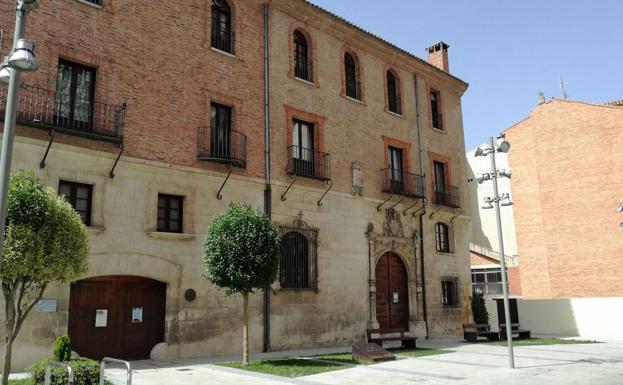 La ampliación se quiere acometer en el solar anexo al Palacio de Castilfalé