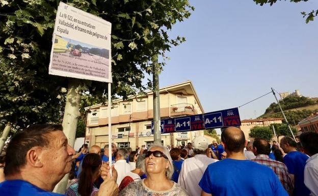 Vecinos de Peñafiel reclaman la construcción de la Autovía del Duero. 