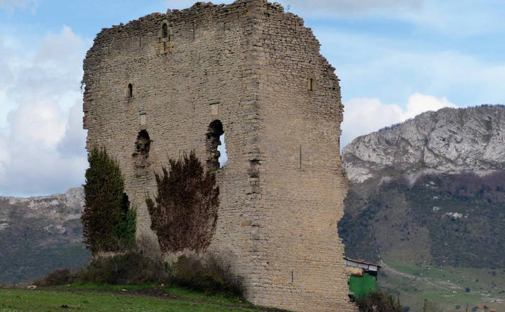 Vestigios de la Torre de Castrobarto.