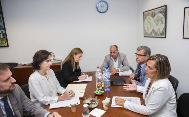 La consejera de Agricultura y Ganadería, Milagros Marcos, presenta en Bruselas la posición de Castilla y León frente a la reformar de la PAC.