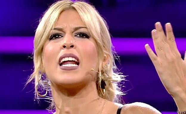 Oriana Marzoli arremetió incluso contra sus fans. 