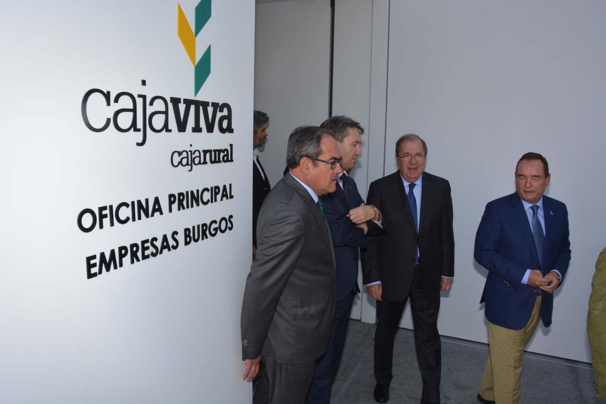 Fotos: Inauguración de la nueva sede central de Cajaviva Caja Rural