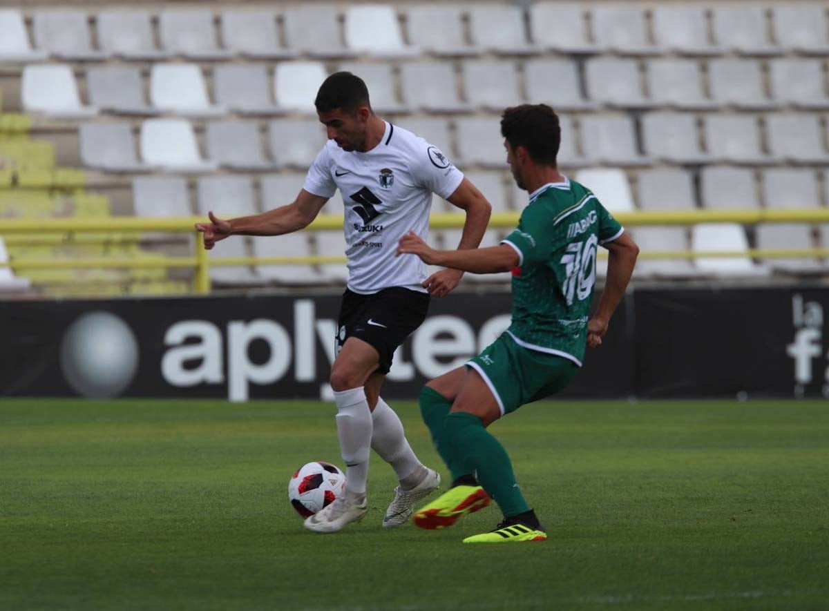 Fotos: EL Burgos CF - Coruxo FC, en imágenes