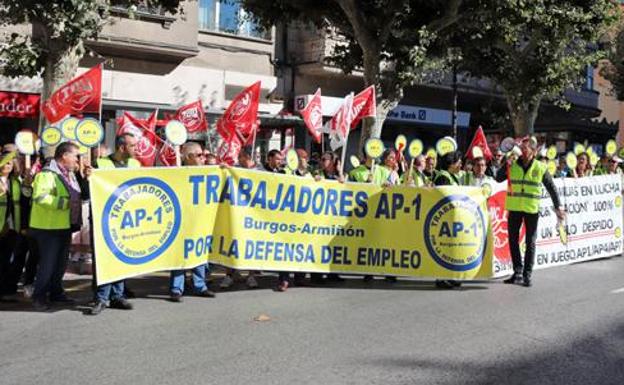 Manifestación de los trabajadores de la AP-1 frente a la Subdelegación del Gobierno en Burgos durante el pasado mes de septiembre