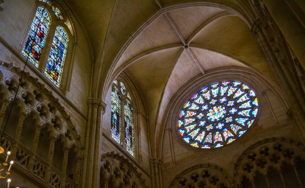 Imagen de las vidrieras de la Catedral