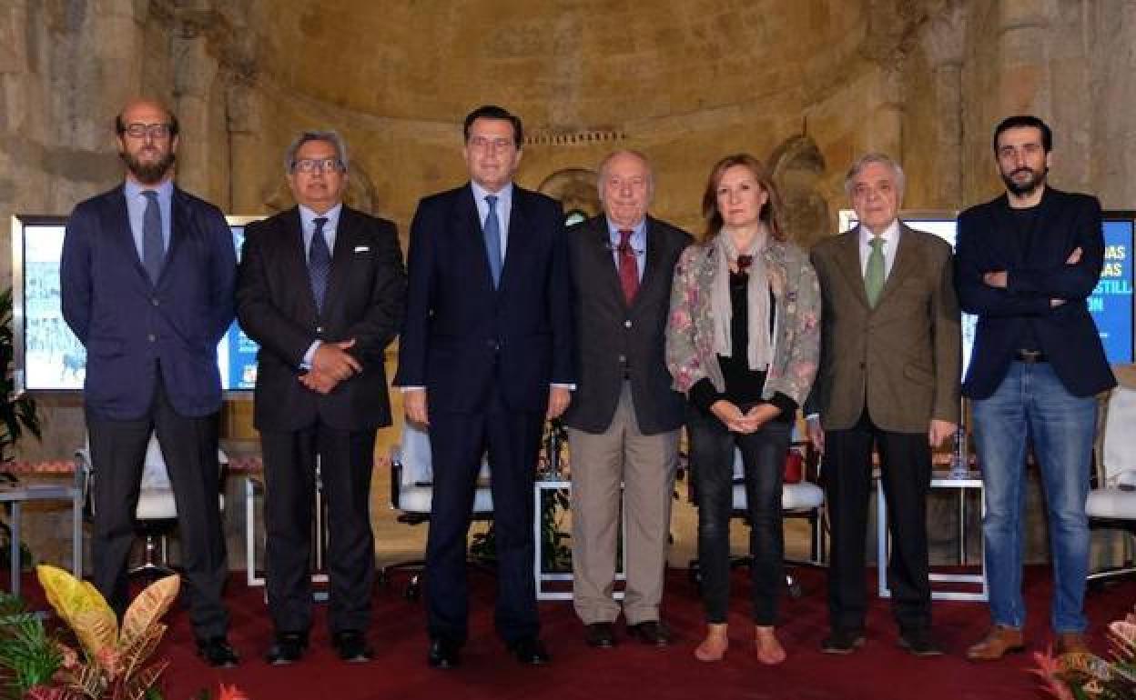 Participantes en la mesa redonda de las XXIII Jornadas Taurinas de Castilla y León.