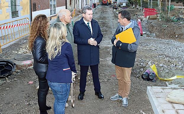 Imagen de Lacalle en las obras de La Ventilla