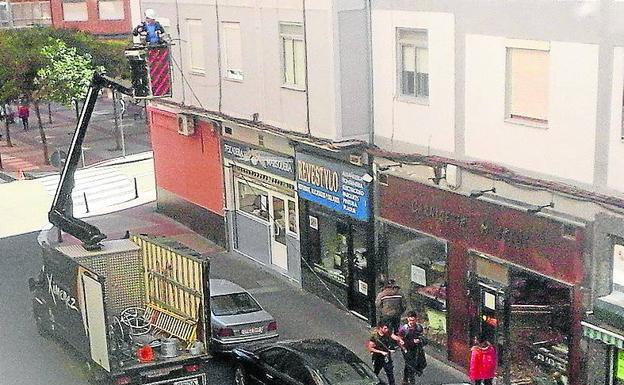 El operario denunciado el miércoles en la calle Portillo del Prado.