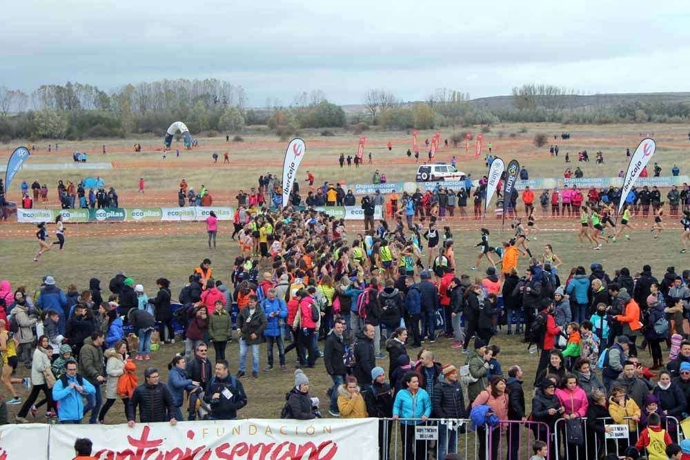 Fotos: Más allá de los atletas profesionales. Un cross para todos