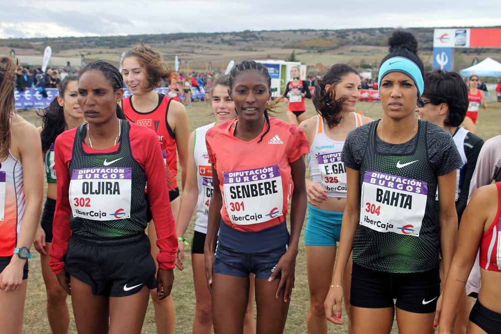 Fotos: Los mejores momentos de la carrera absoluta femenina