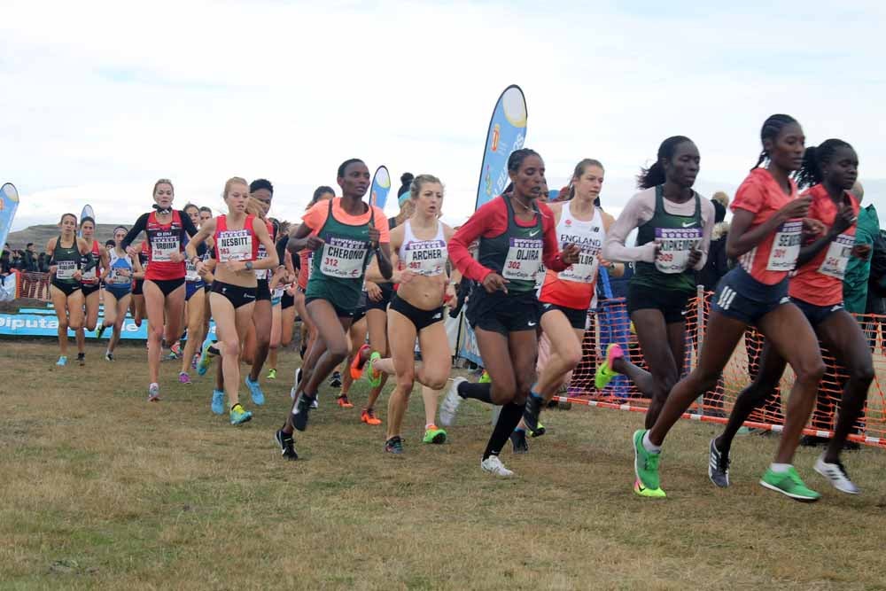 Fotos: Los mejores momentos de la carrera absoluta femenina