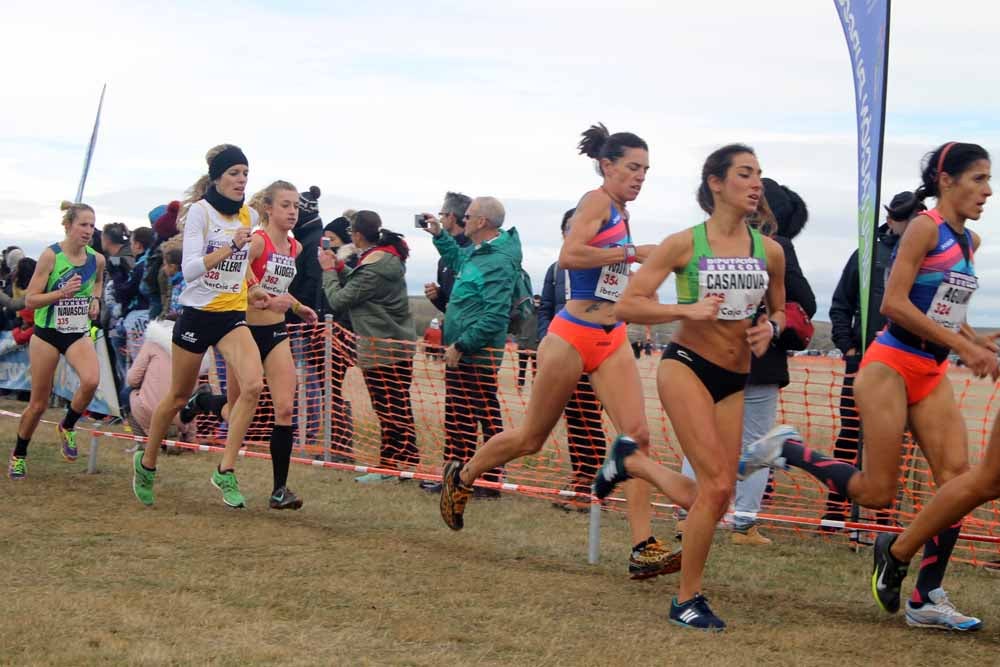 Fotos: Los mejores momentos de la carrera absoluta femenina