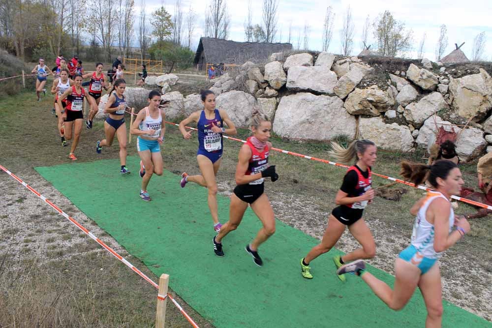 Fotos: Los mejores momentos de la carrera absoluta femenina