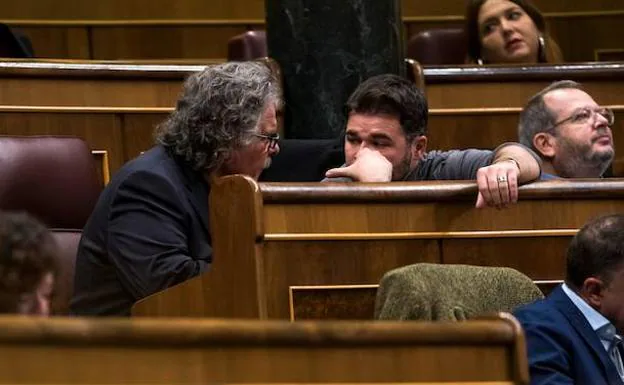 Joan Ribó y Gabriel Rufián, este jueves en el Congreso de los Diputados.