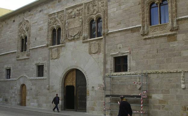 Palacio de los Momos, sede de la Audiencia Provincial de Zamora. 