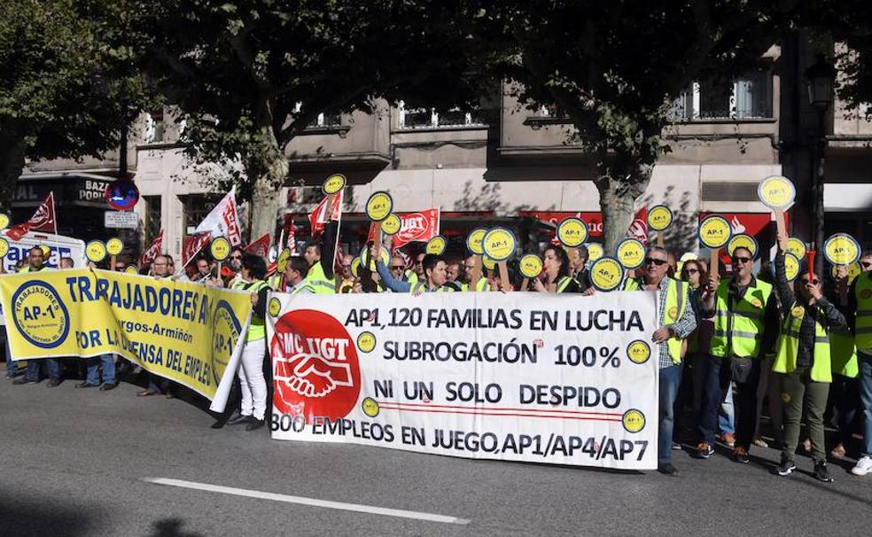 Imagen de una de las concentraciones frente a la Subdelegación del Gobierno en Burgos