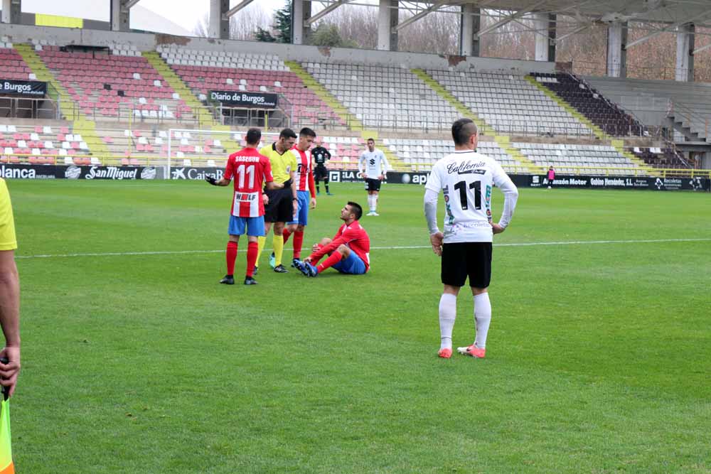 Fotos: Los mejores momentos del Burgos CF - CDA Navalcarnero