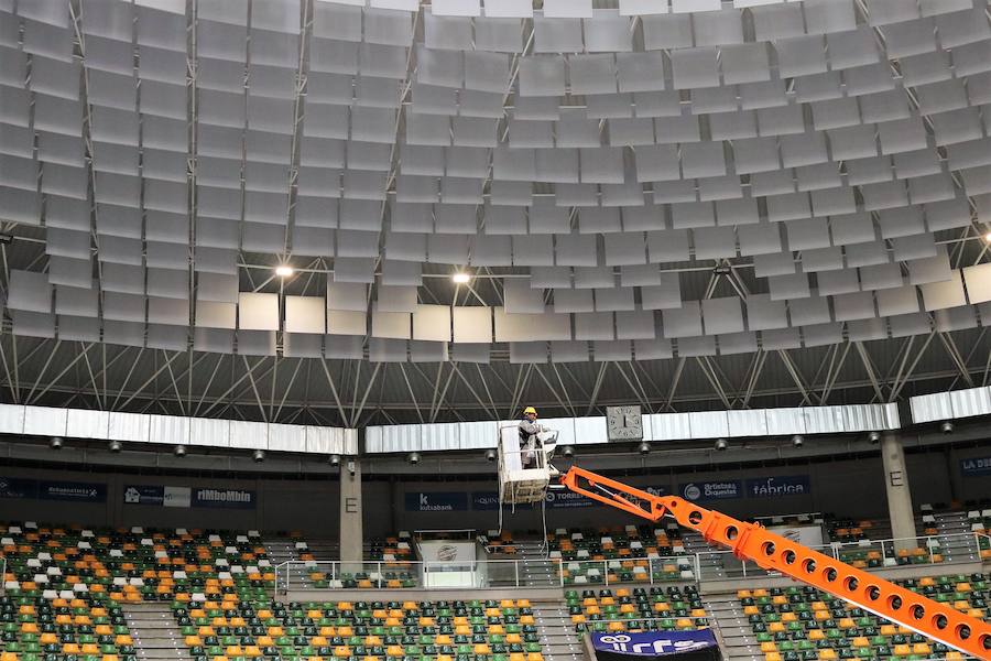 Las obras de mejora de la acústica del Coliseum finalizarán este fin de semana. Se han instalado más de 2.200 paneles por un importe de 105.000 euros