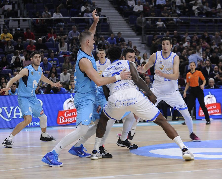 Un resumen en imágenes del partido que ha enfrentado hoy al Movistar Estudiantes y el San Pablo Burgos en el Wizink Center de Madrid.