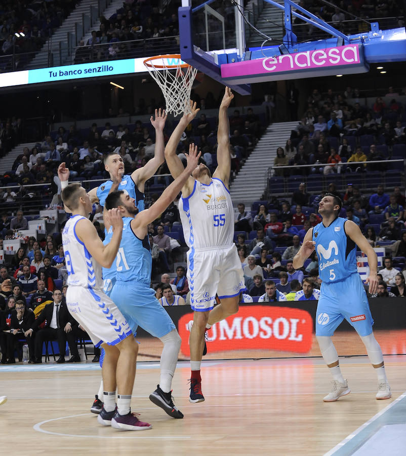 Un resumen en imágenes del partido que ha enfrentado hoy al Movistar Estudiantes y el San Pablo Burgos en el Wizink Center de Madrid.