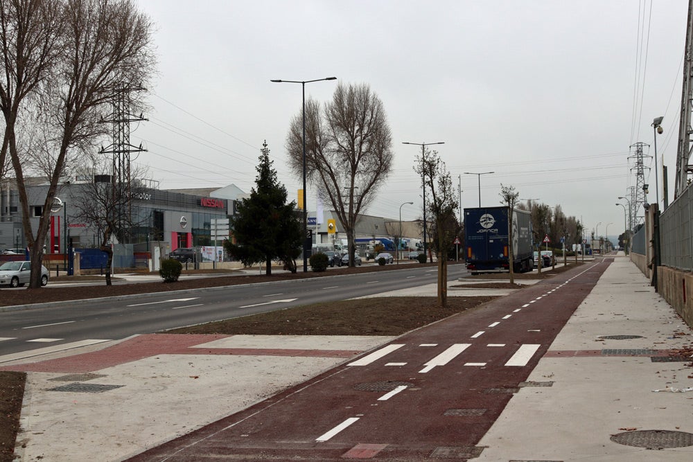 Fotos: Concluye la tercera fase de remodelación de la calle Alcalde Martín Cobos