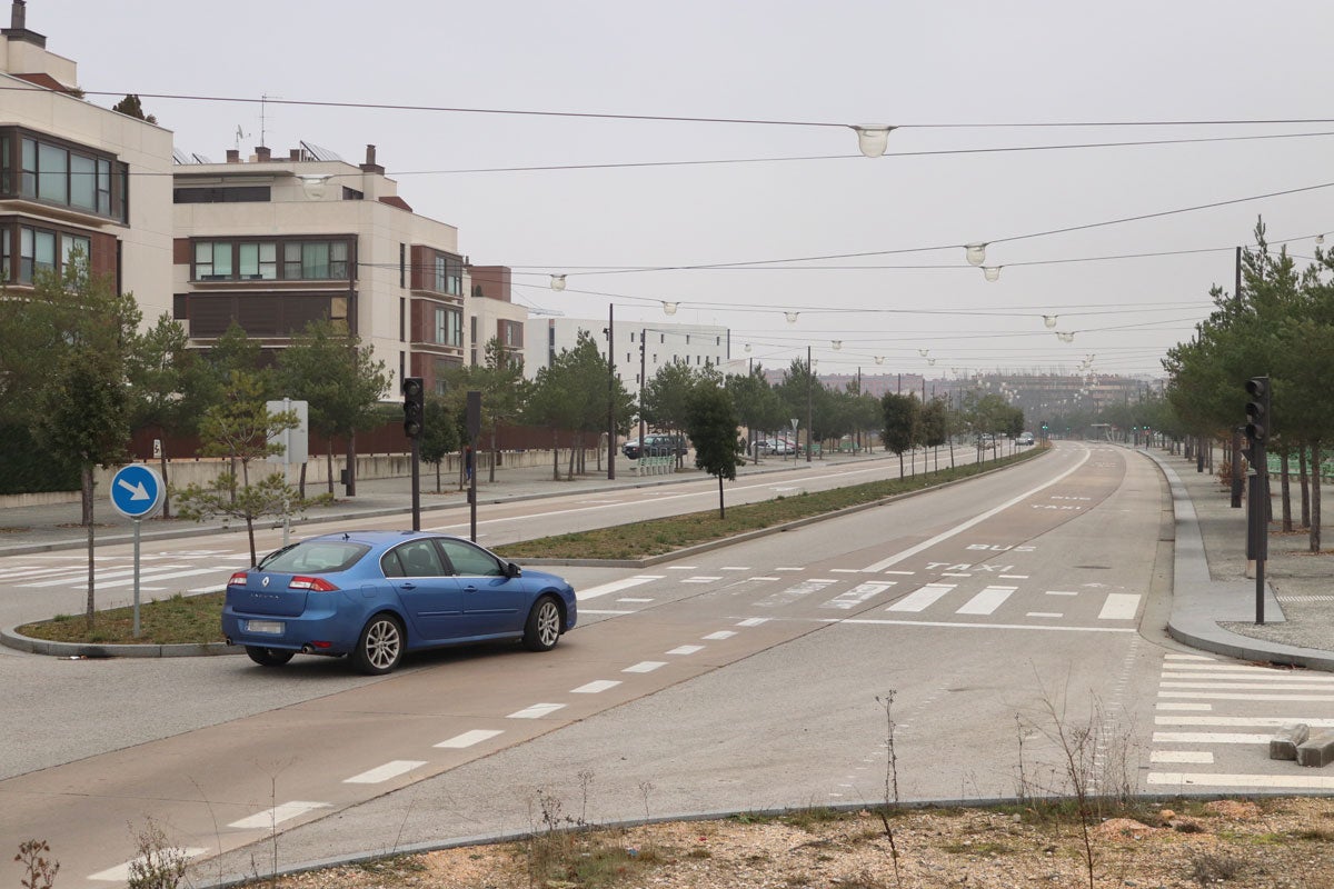 La retirada de las vías derivó en una de las mayores operaciones urbanísticas afrontadas por la ciudad en toda su historia, creando el Bulevar Ferroviario.