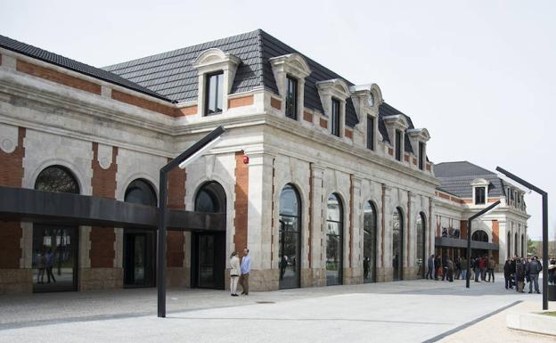 La retirada de las vías derivó en una de las mayores operaciones urbanísticas afrontadas por la ciudad en toda su historia, creando el Bulevar Ferroviario.