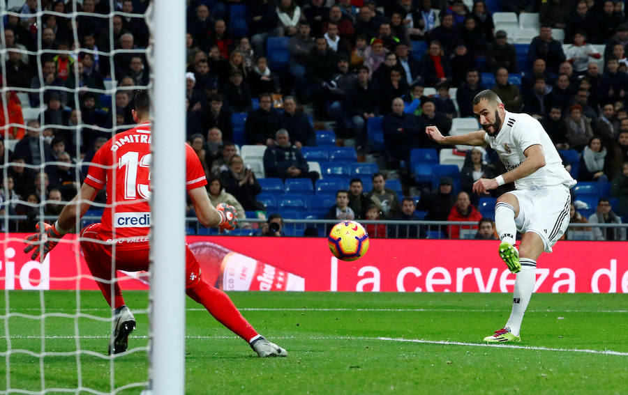 Las mejores imágenes del partido entre el Real MAdrid y el Rayo Vallecano, correspondiente a la 16ª jornada de Liga. 