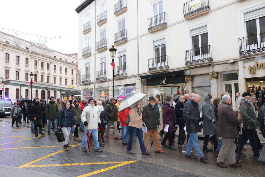 Fotos: Manifestación por unas pensiones dignas de la Coordinadora Estatal en Defensa del Sistema Público de Pensiones en Burgos